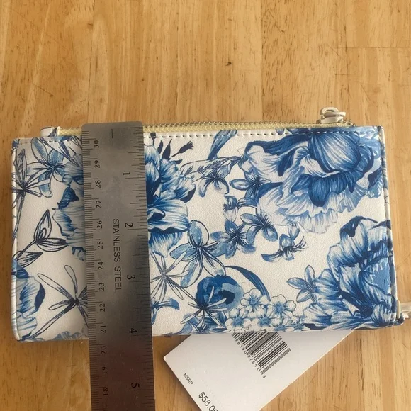 Betsey Johnson Blue white yellow Floral Wallet wristlet phone holder NWT. - Picture 12 of 13